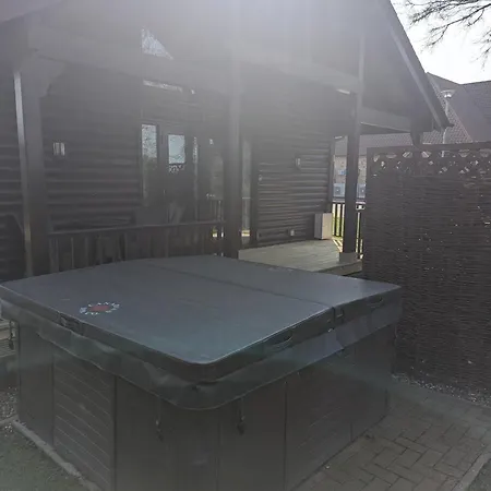 The Old Nene Golf And Country Club - Holiday Lodges Ramsey  Exterior photo